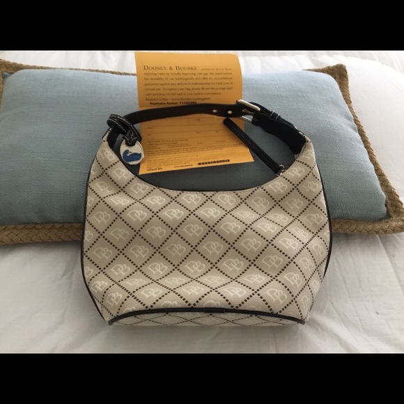 Handbag - Picture 5 of 5